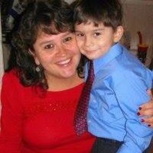 Meet your Posher, Claudia